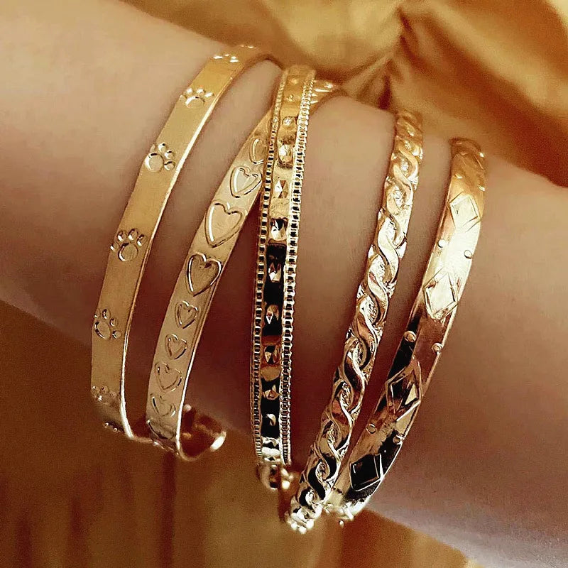 New Fashion Vintage Gold Plated Heart Adjustable.
