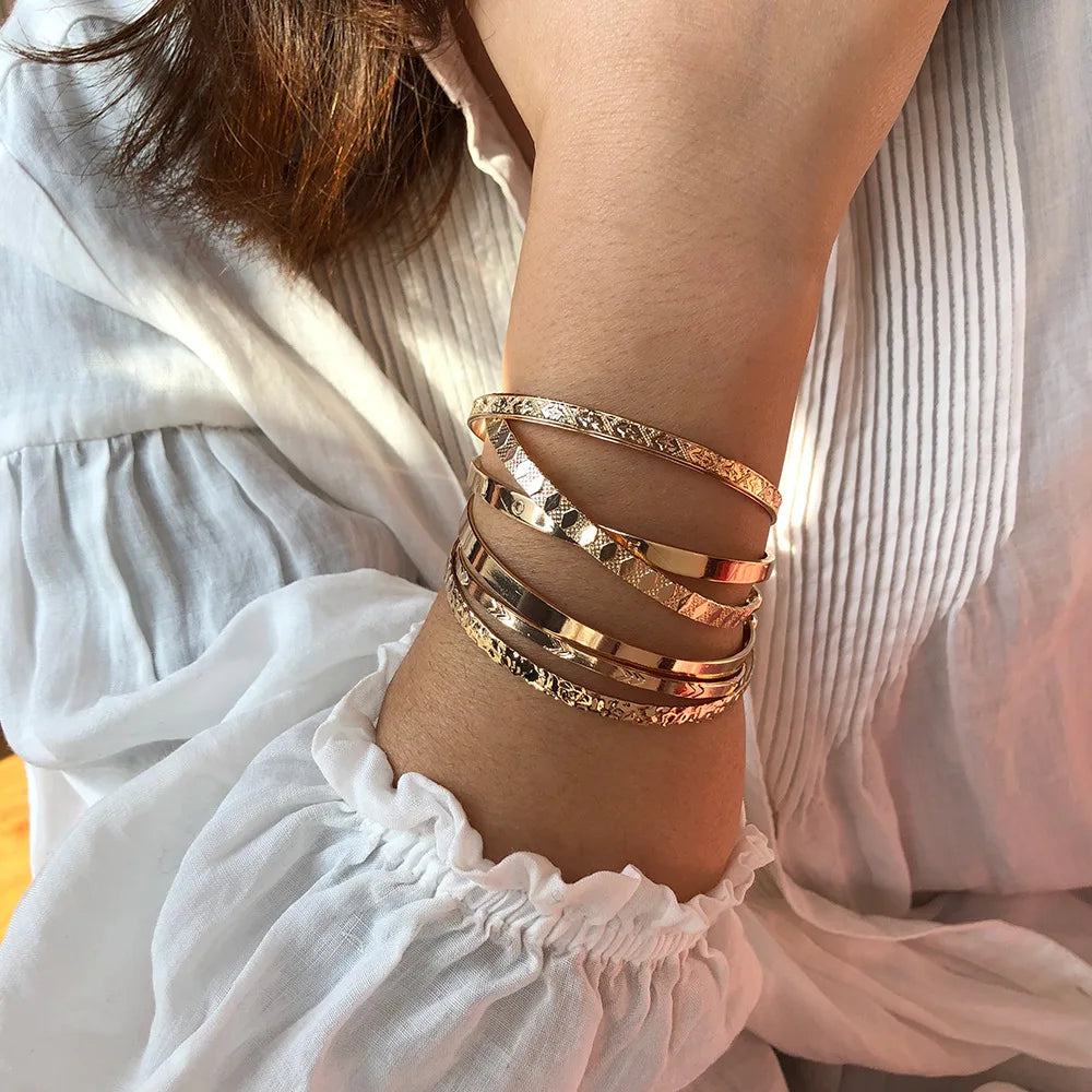 New Fashion Vintage Gold Plated Heart Adjustable.
